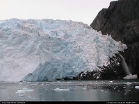 Un glacier depuis la mer, au Denali National Park en Alaska