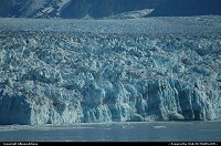 Alaska, The Hubbard Glacier is Alaska's longest tidewaterglacier and stretches across 6 miles of Yakutat Bay headwaters. For our complete Glacier Discovery: www.alaska-editions.nl