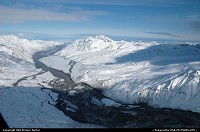 Picture Date: March 26, 2009 16:32:49 AKDT Image Creator: McGimsey, Game; Image courtesy of AVO/USGS. Alaska Volcano Observatory / U.S. Geological Eruption du mont Redoubt, vue de la Drift River Valle