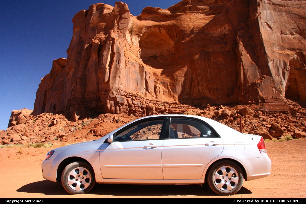 Picture by airtrainer: Not in a City Arizona   monument valley, car