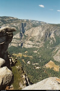 Bird view of the amazing Yosemite Valley
