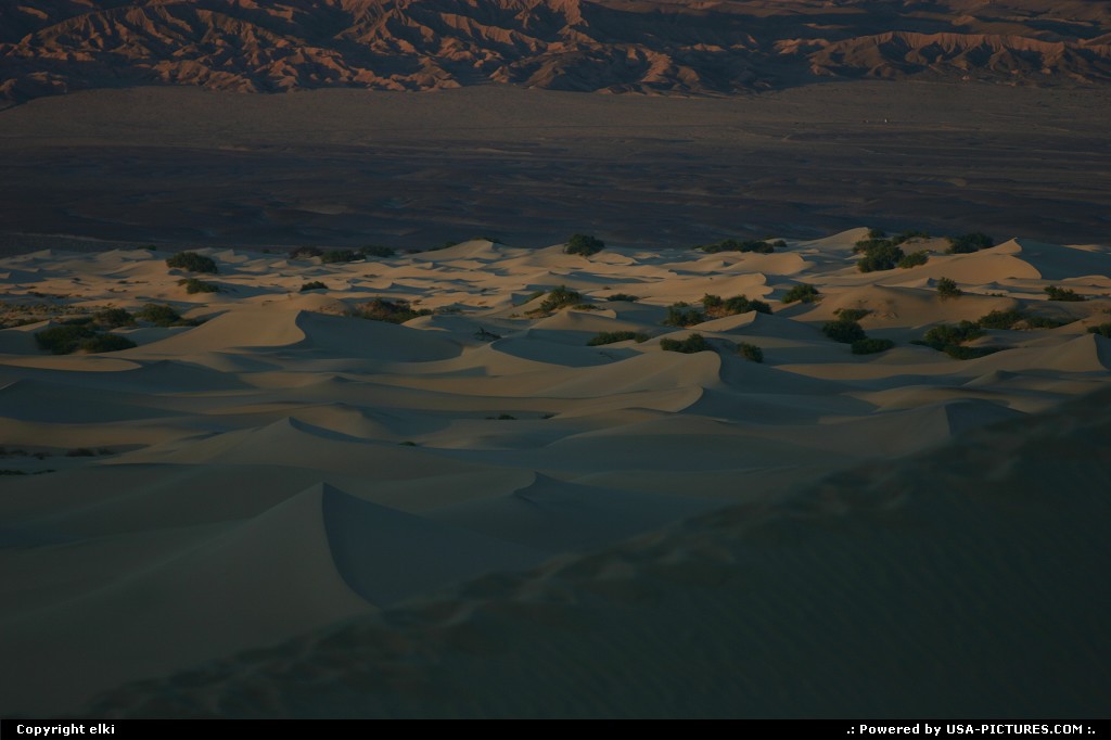 Picture by elki:  Californie Death Valley Sand Dunes Death Valley Valle de la mort sand dunes