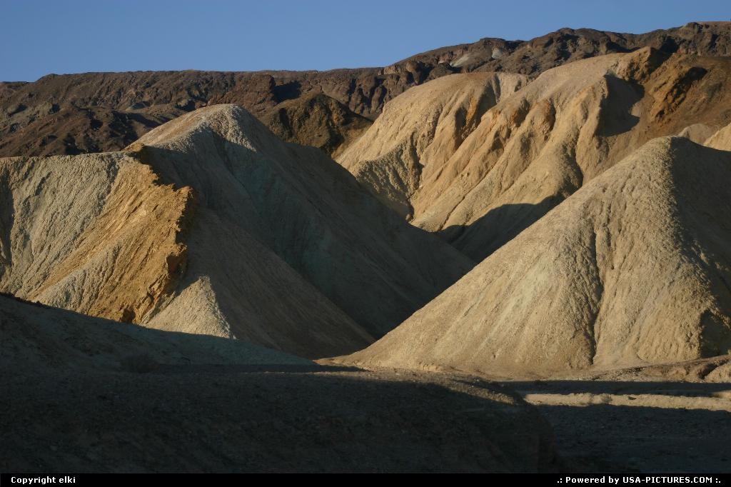 Picture by elki:  Californie Death Valley Zabriskie Point Death Valley Valle de la mort Zabriskie Point