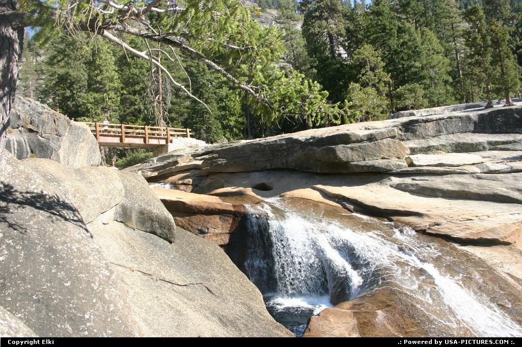 Picture by elki:  Californie Yosemite  ruisseau