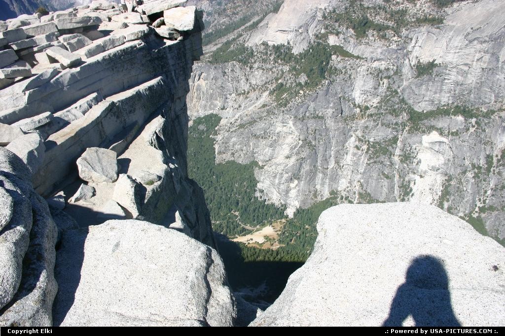 Picture by elki:  California Yosemite Half Dome hike, extreme hike, vertigo