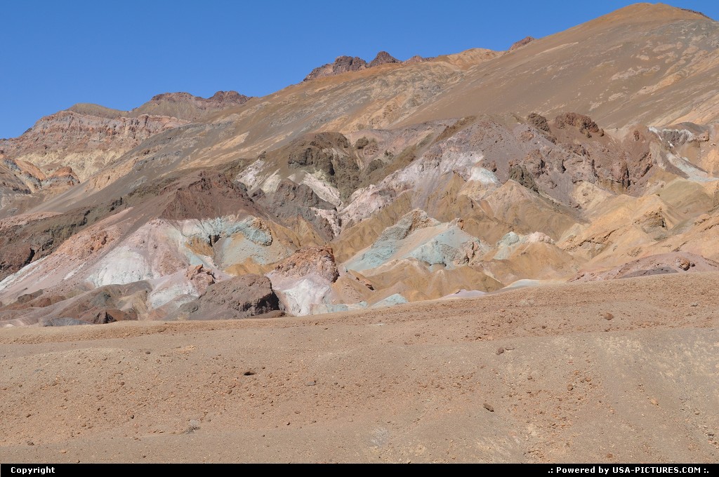 Picture by elki:  California Death Valley Artists Palette 