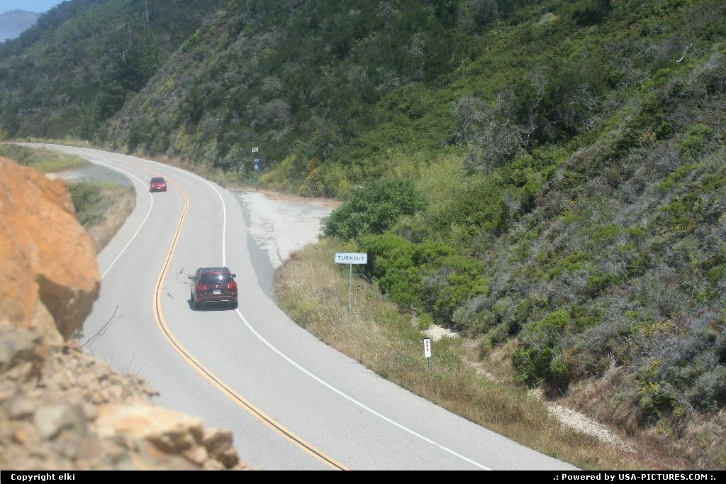 Picture by elki: Hors de la ville California   route 1 california