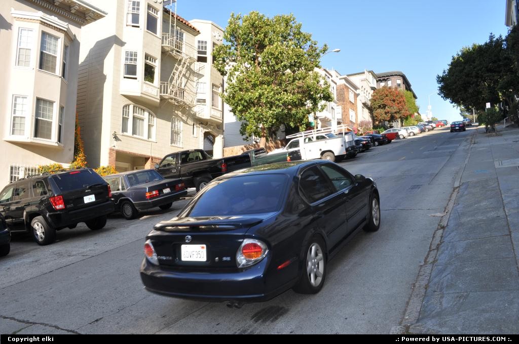 Picture by elki: San Francisco California   steep street san fransisco california