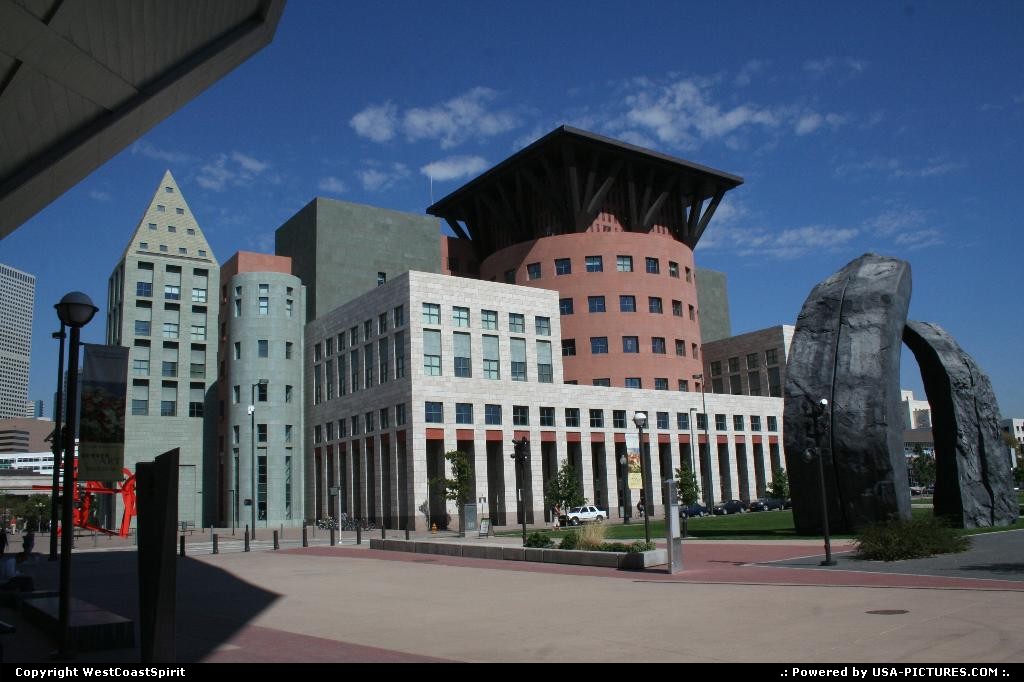 Picture by WestCoastSpirit: Denver Colorado   mus, art, art moderne, bibliotheque