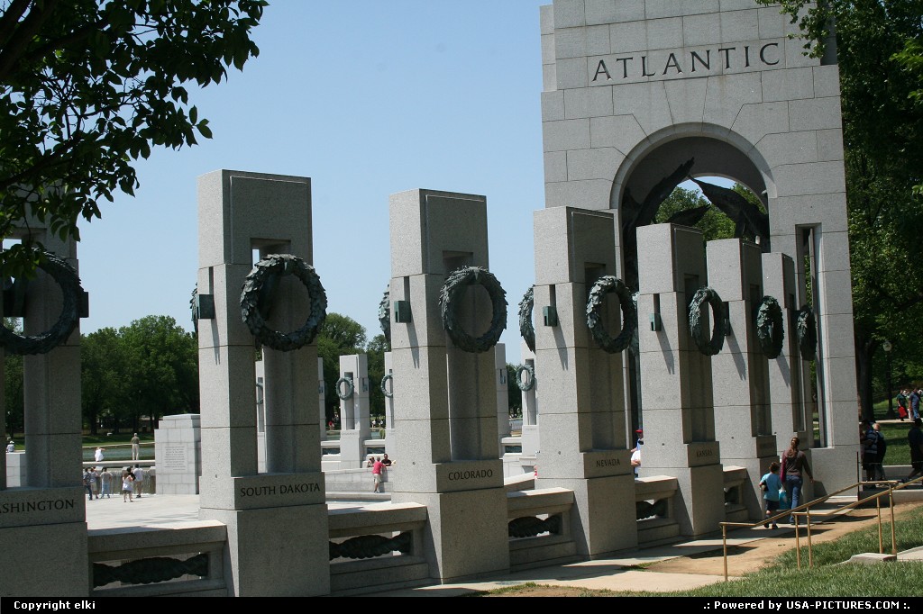 Picture by elki: Washington Dct-columbia   World war II monument washington
