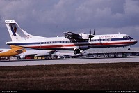 Photo by Bernie | Miami  aircraft, landing,