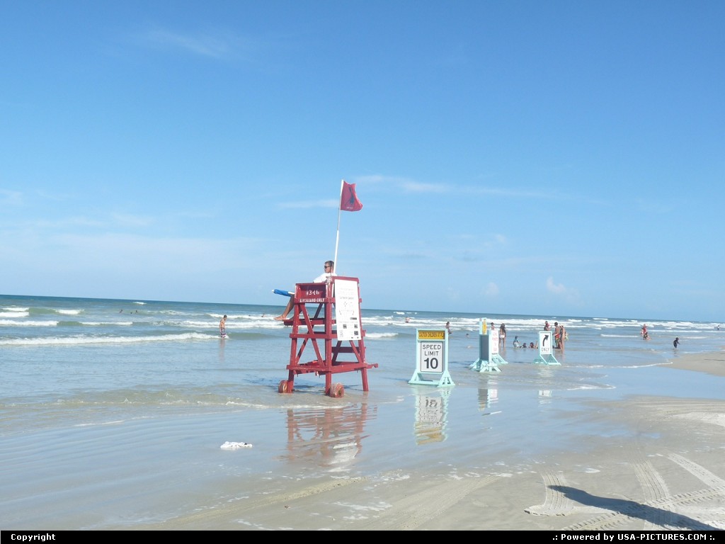 Picture by Claudine: Daytona Beach Florida   