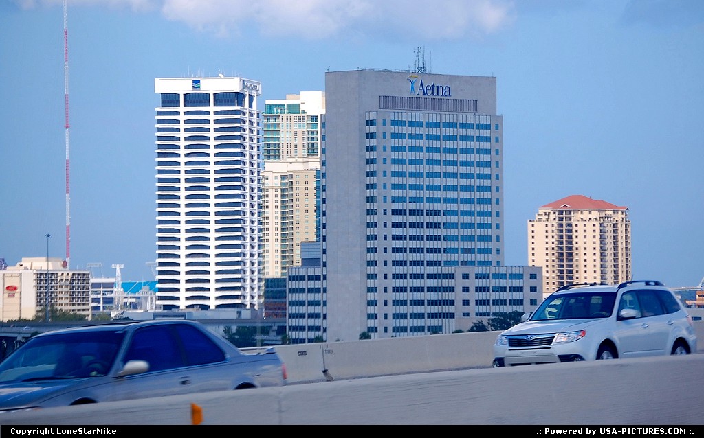 Picture by LoneStarMike: Jacksonville Florida   downtown, skyscraper, skyline, waterfront, bridge,