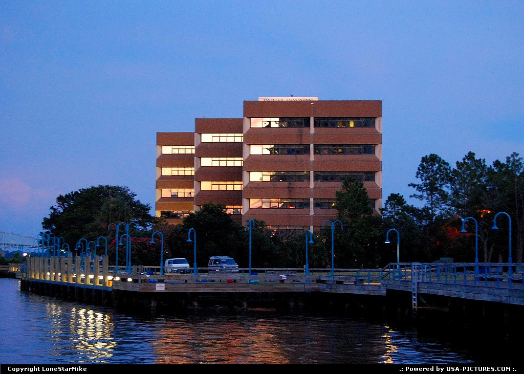 Picture by LoneStarMike: Jacksonville Florida   office, waterfront