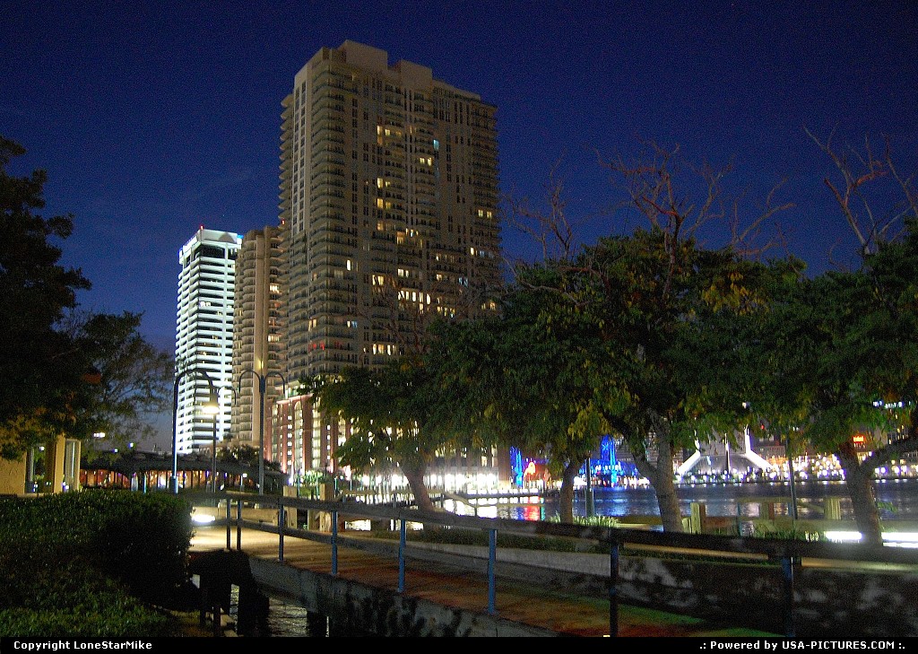 Picture by LoneStarMike: Jacksonville Florida   skyscraper