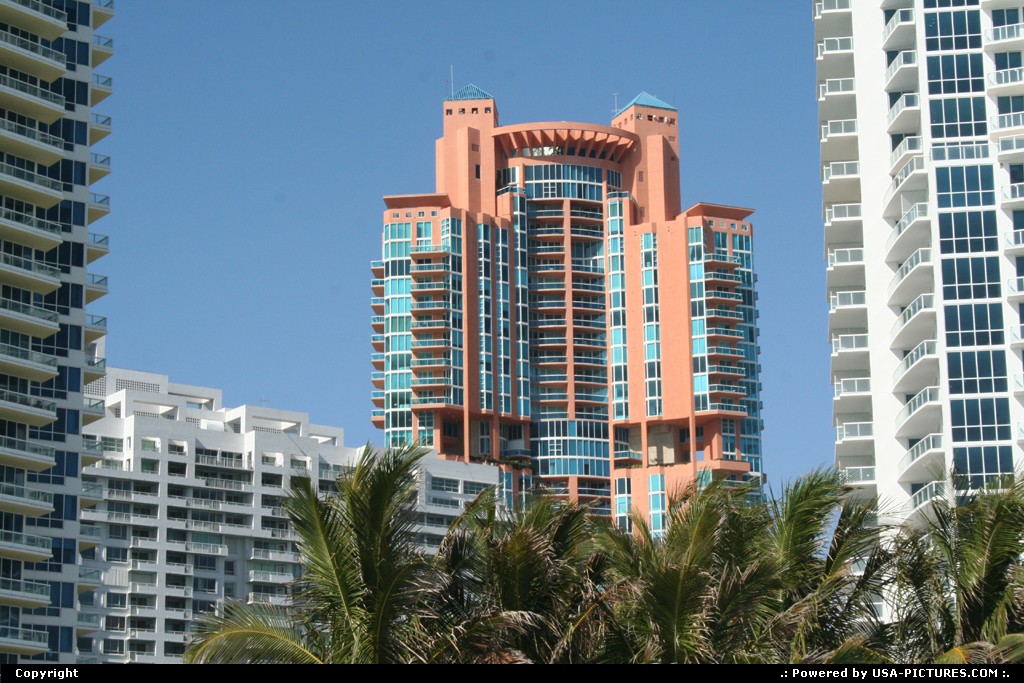 Picture by elki: Miami Beach Florida   buidings face to miami beach