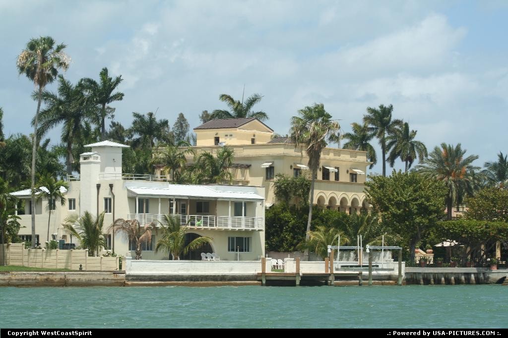 Picture by WestCoastSpirit: Miami Florida   upscale, house, bay