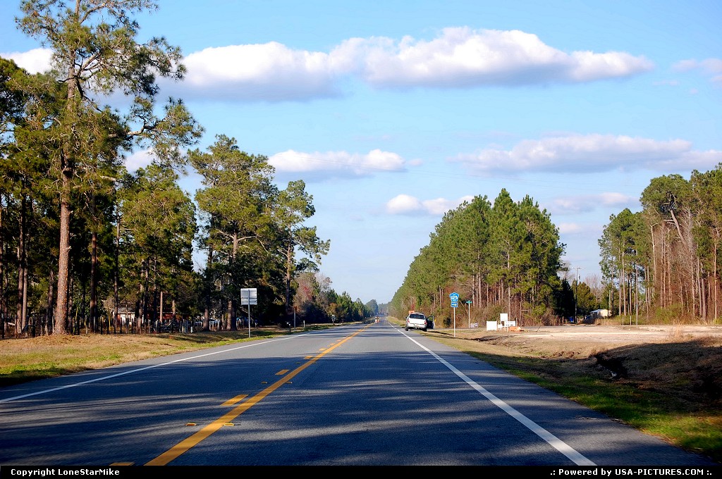 Picture by LoneStarMike: Not in a City Florida   highway, road