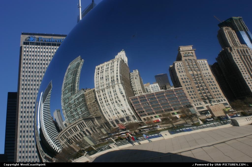 Picture by WestCoastSpirit: Chicago Illinois   art, modern, prudential, skyline, skyscraper