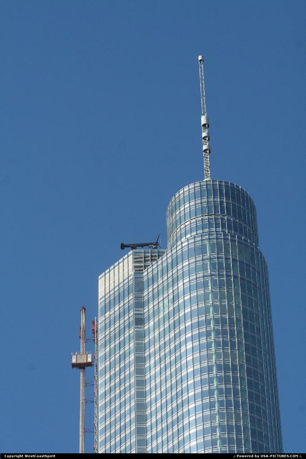 Picture by WestCoastSpirit: Chicago Illinois   skyscraper, building