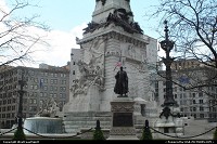 Indiana, The Soldiers' and Sailors' Monument in downtown Indianapolis. It is 284 feet (87 m) tall and hosts the Colonel Eli Lilly Civil War Museum in th basement.