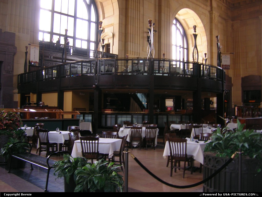Picture by Bernie: Kansas City Missouri   station, museum, restaurant