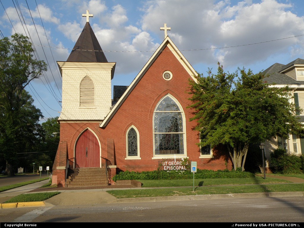 Picture by Bernie: Clarksdale Mississippi   church