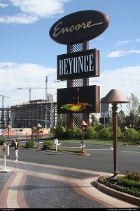 Las Vegas : Enseigne annoncant un concert de Beyonc fin juillet debut aout 2009