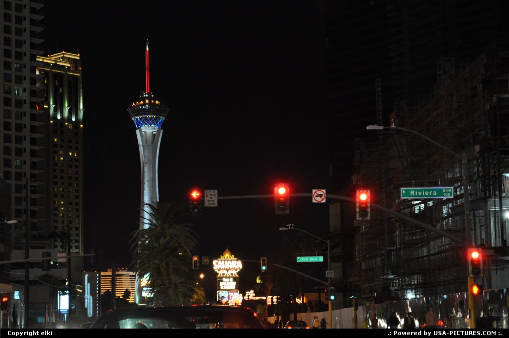 Picture by elki: Las Vegas Nevada   las vegas strip, stratosphere