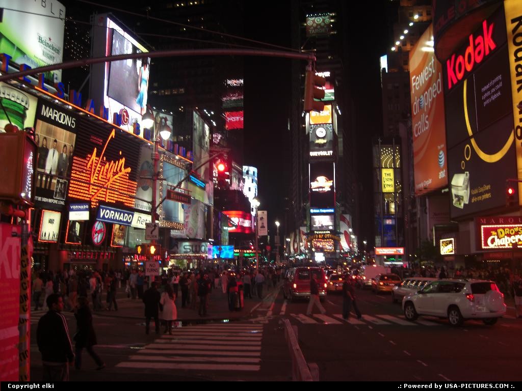 Picture by elki: New York New-york   New york time square