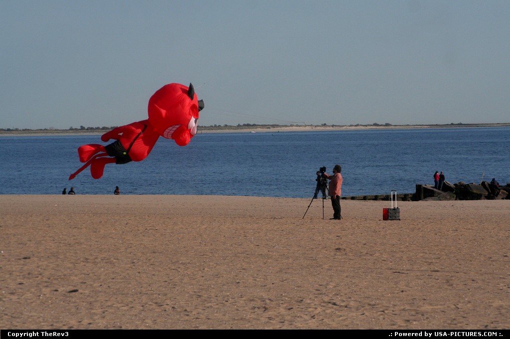 Picture by TheRev3: Brooklyn New-york   Halloween, balloon, devil balloon, devil and photographer, Coney Island, New York, Brooklyn, Brooklyn NY, beach, ocean, contrast