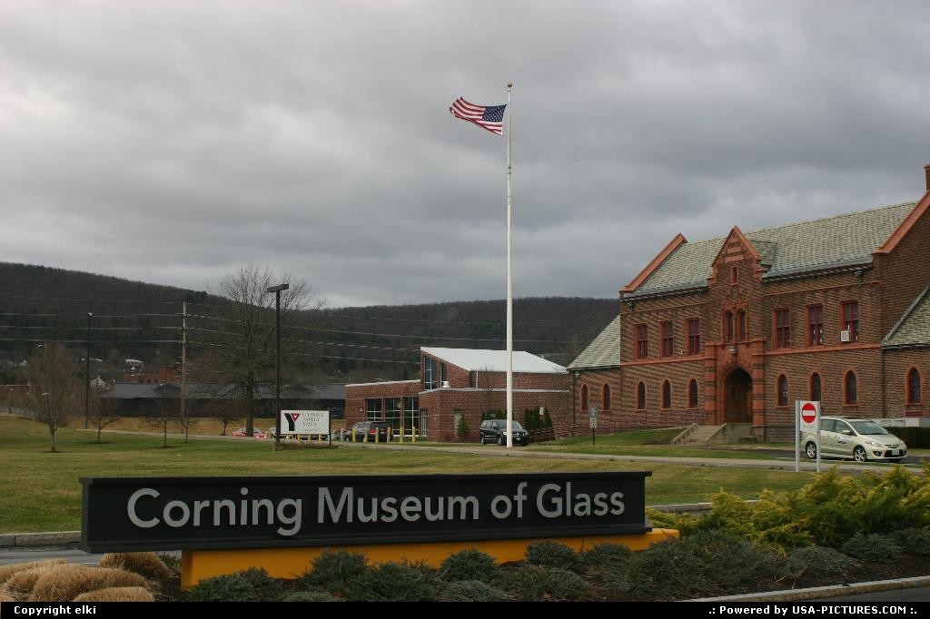 Picture by elki: Corning New-york   Corning glass museum