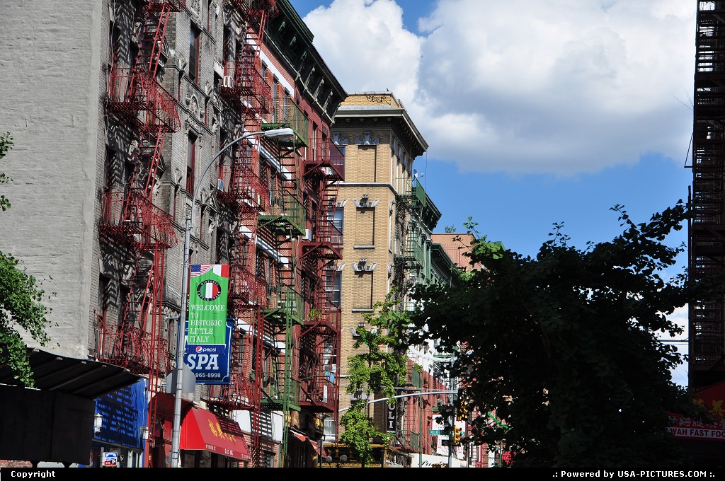 Picture by WestCoastSpirit: New York New-york   Manhattan, new york, nyc, wall street, little italy