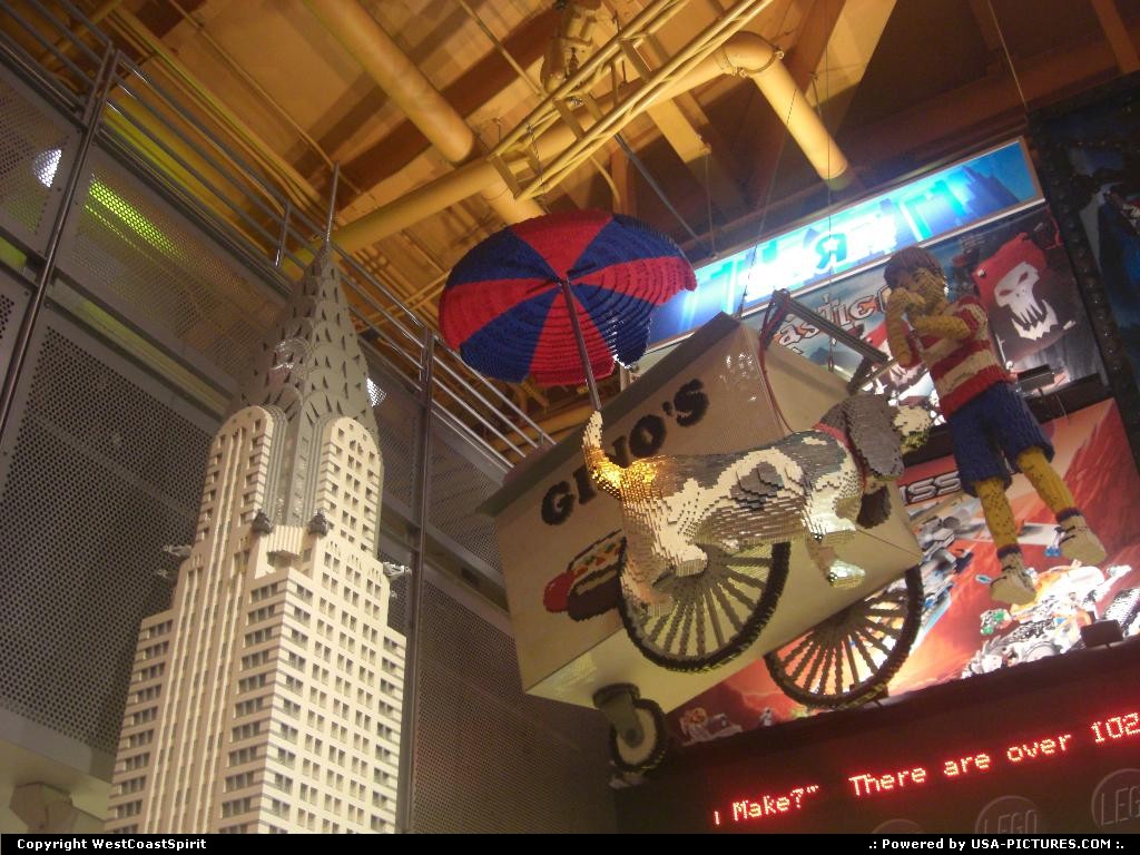 Picture by WestCoastSpirit: New York New-york   toys, lego, chrysler