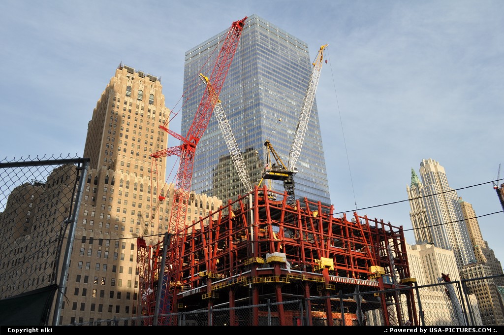 Picture by elki: New York New-york   ground zero freedom tower
