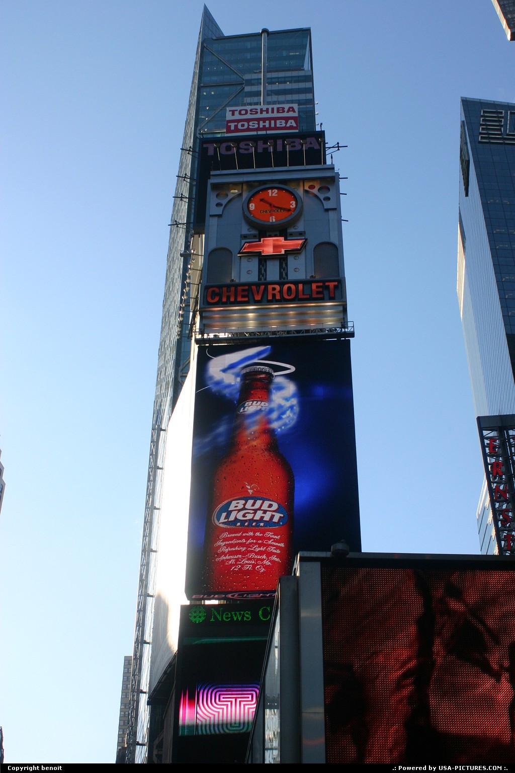 Picture by benoit: New York New-York   time square