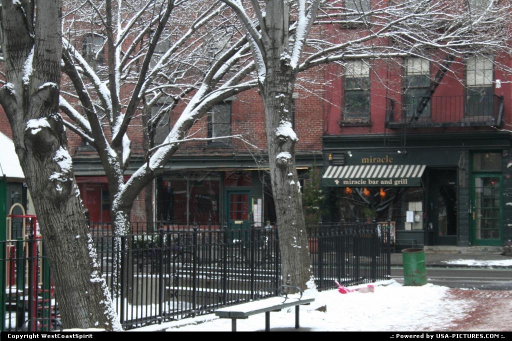 Picture by WestCoastSpirit: New York New-york   snow, village, manhattan