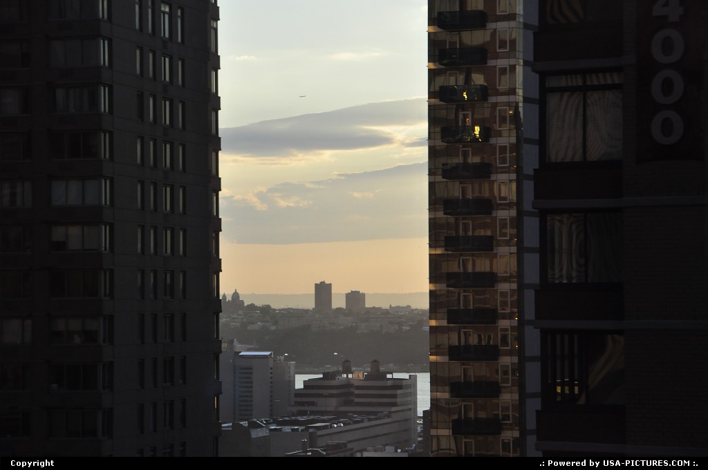 Picture by WestCoastSpirit: New York New-york   NYC, broadway, show, urban, hotel