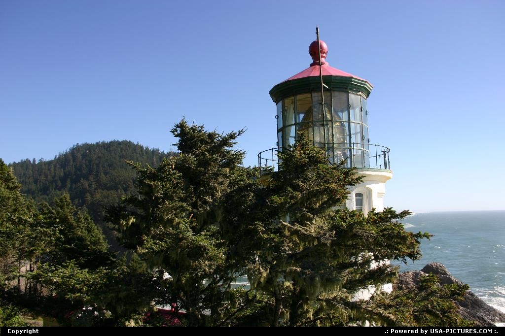Picture by elki: Yachats Oregon   lighthouse, heceta