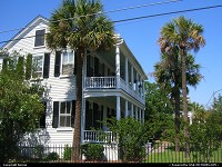 South-carolina, One among hundreds of lovely colonial houses in the beautiful city of Charleston.