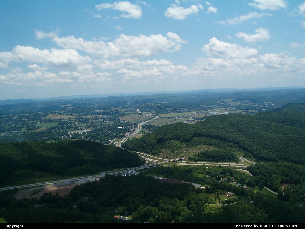 Picture by jimgwilson: Cumberland Gap Tennessee   