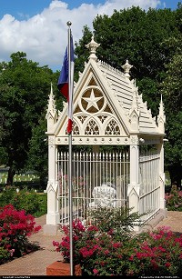 Photo by LoneStarMike | Austin  cemetery