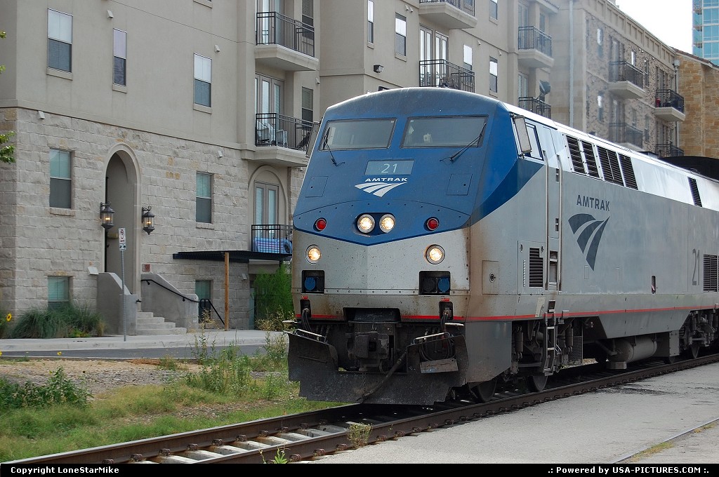 Picture by LoneStarMike: Austin Texas   train