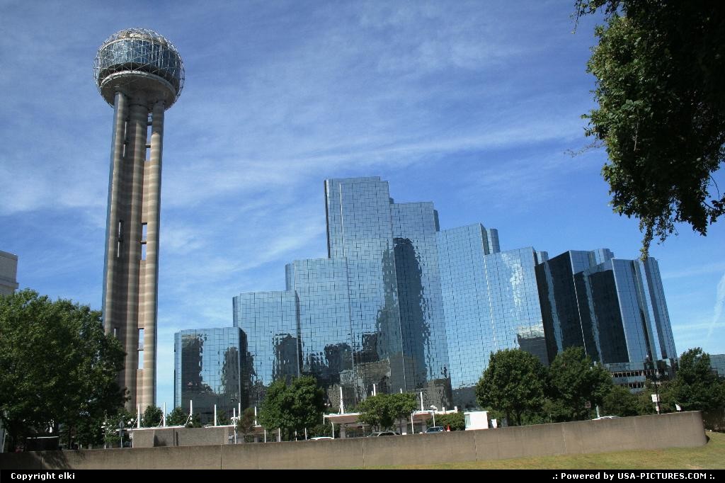 Picture by elki: Dallas Texas   reunion tower