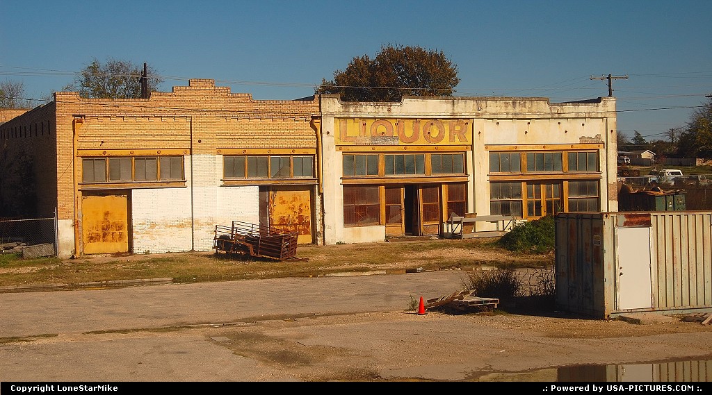 Picture by LoneStarMike: Taylor Texas   