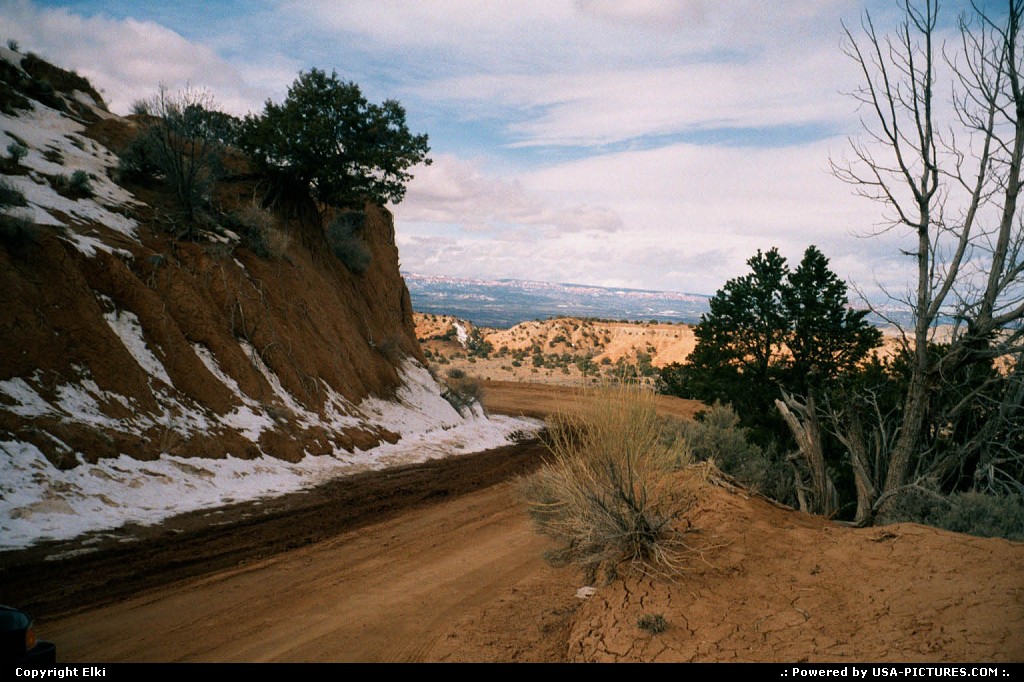 Picture by elki:  Utah   off road