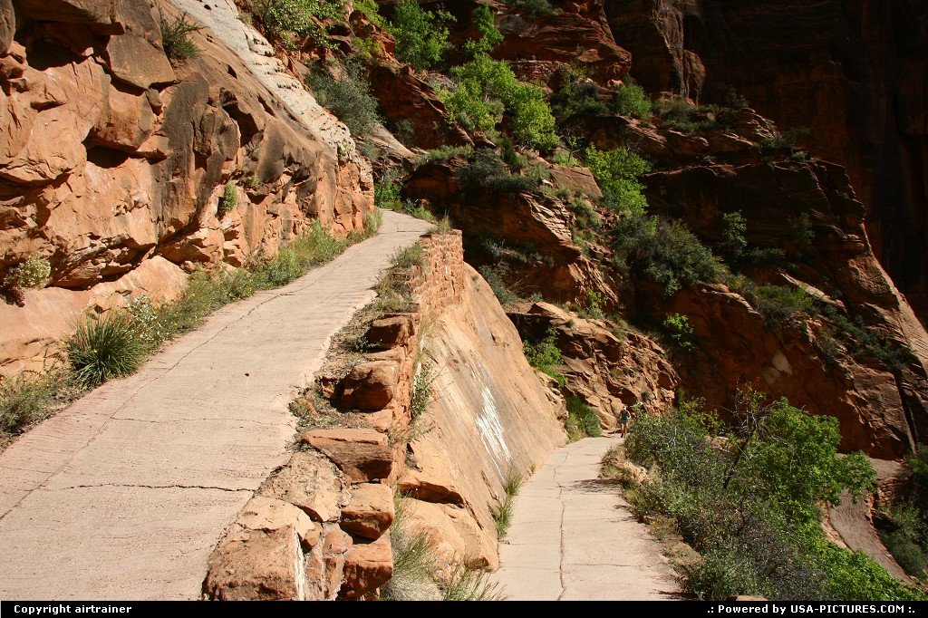 Picture by airtrainer:  Utah Zion Angels Landing 