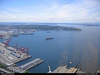 Photo by TheKnock | Seattle  Seattle Docks