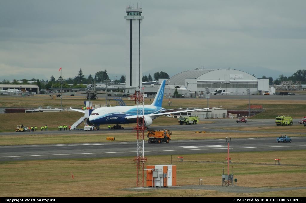 Picture by WestCoastSpirit: Everett Washington   PAE, boeing, dreamliner, 787, messier