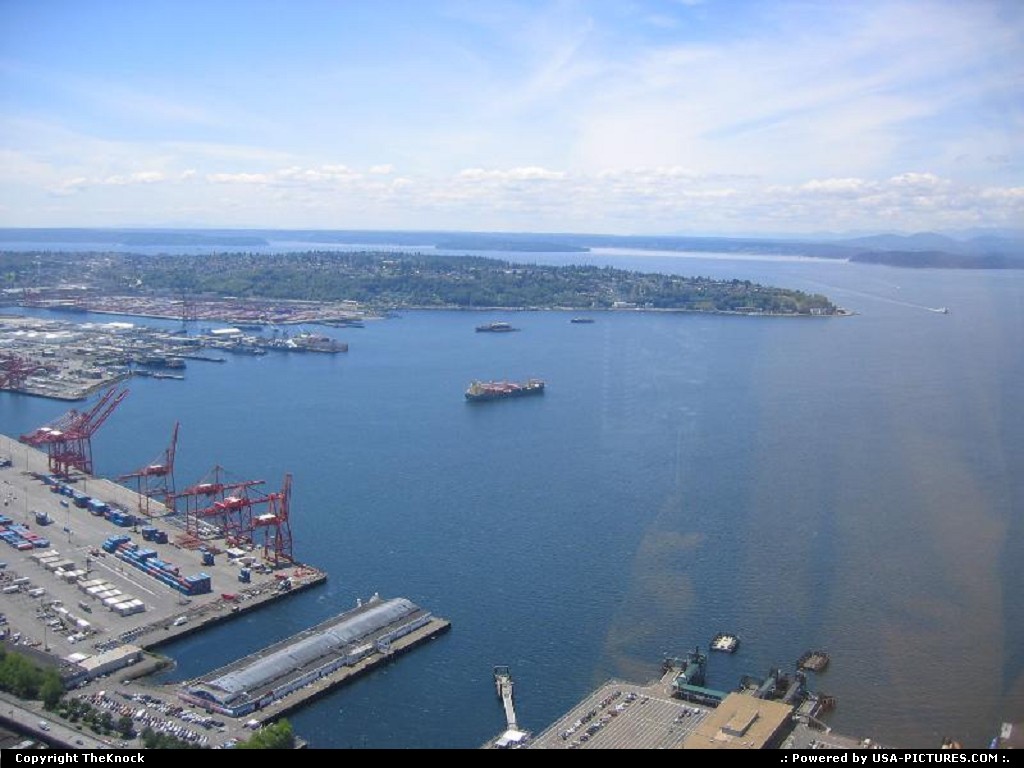 Picture by TheKnock: Seattle Washington   Seattle Docks